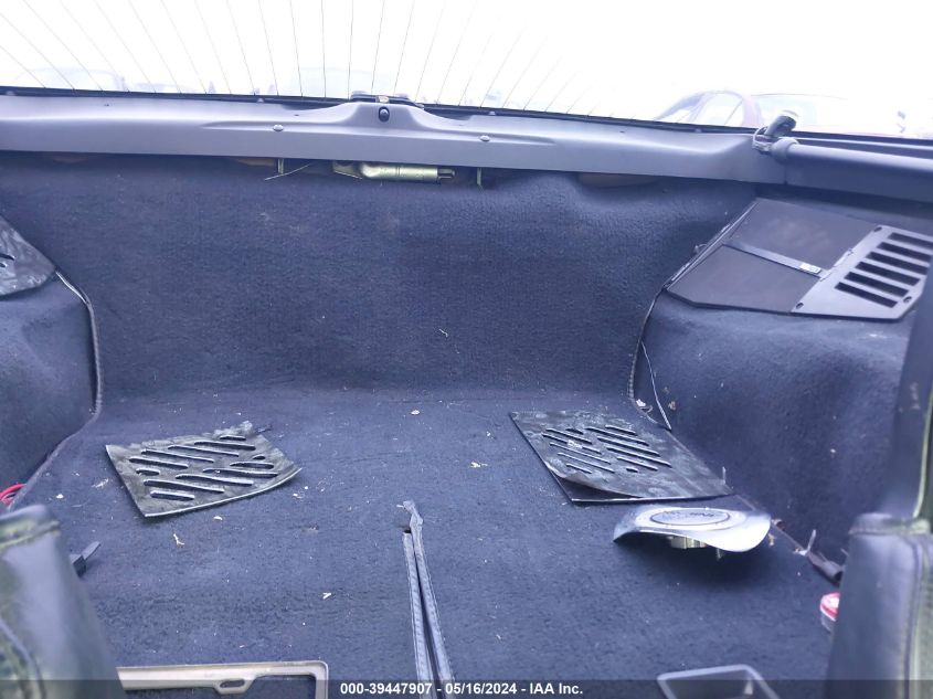 1988 Chevrolet Corvette VIN: 1G1YY2186J5121303 Lot: 39447907