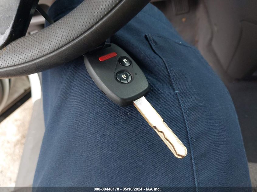 2009 Honda Cr-V Lx VIN: 3CZRE38309G708745 Lot: 39448178