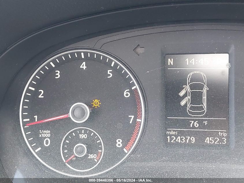 2012 Volkswagen Passat 2.5L Se VIN: 1VWBP7A33CC010558 Lot: 39448356