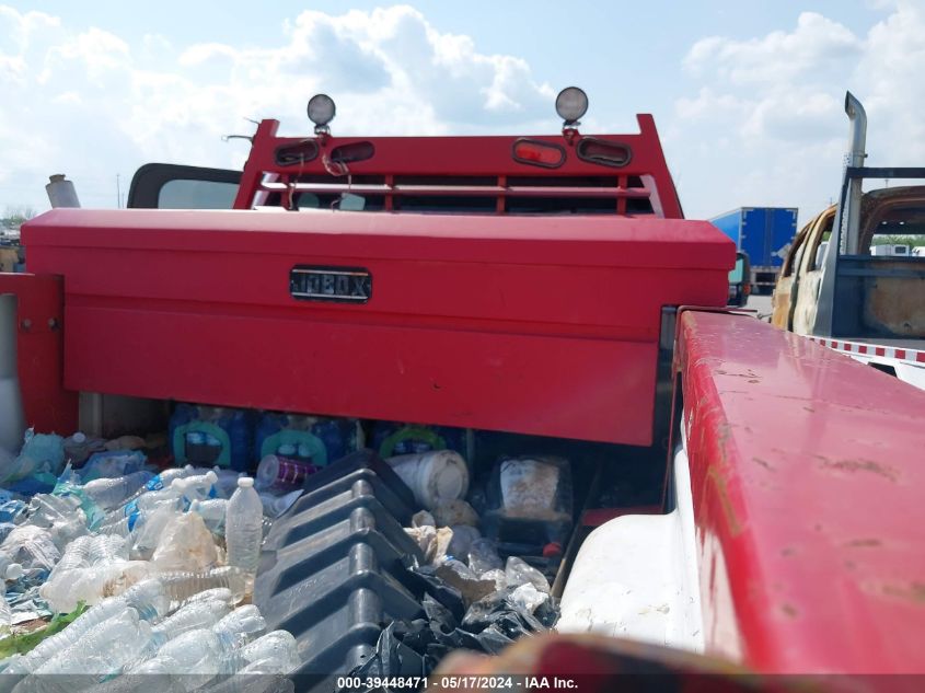 2018 Chevrolet Silverado 3500Hd Wt VIN: 1GC4KYCY4JF138702 Lot: 39448471