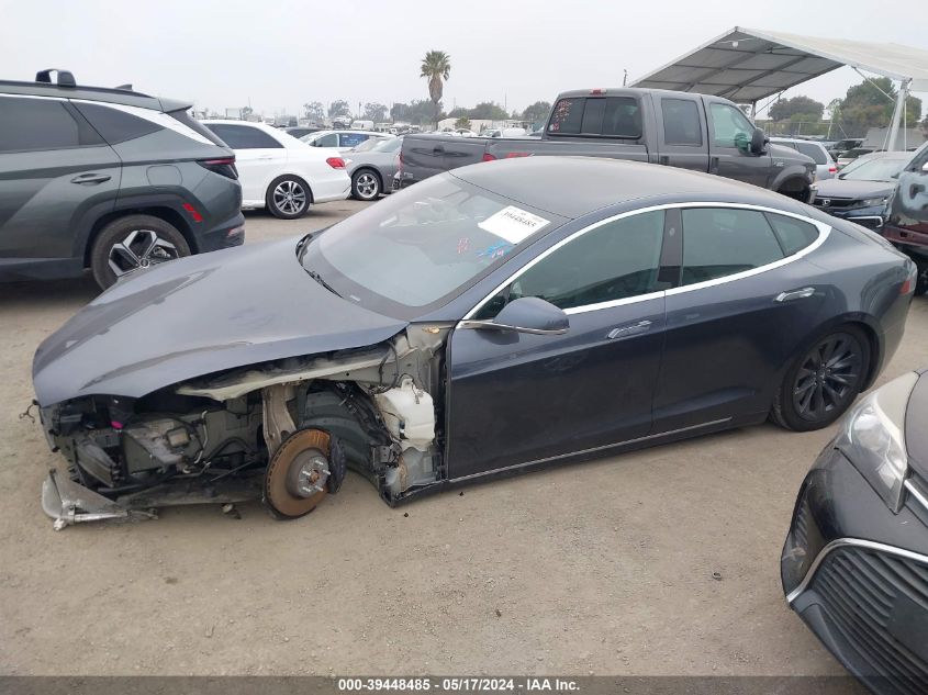 2018 Tesla Model S 100D/75D/P100D VIN: 5YJSA1E29JF261586 Lot: 39448485