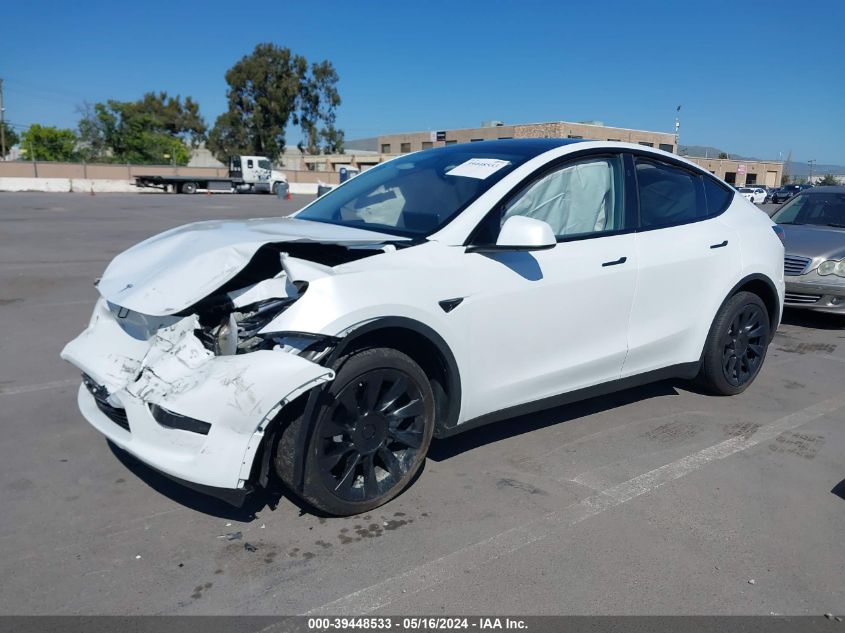 2023 Tesla Model Y Awd/Long Range Dual Motor All-Wheel Drive VIN: 7SAYGDEE3PA135947 Lot: 39448533