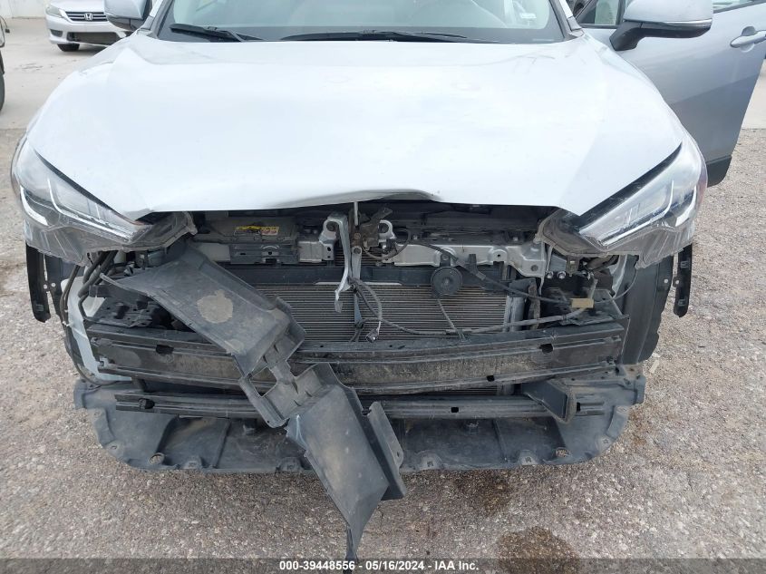 2022 TOYOTA COROLLA CROSS LE - 7MUCAAAG4NV030155