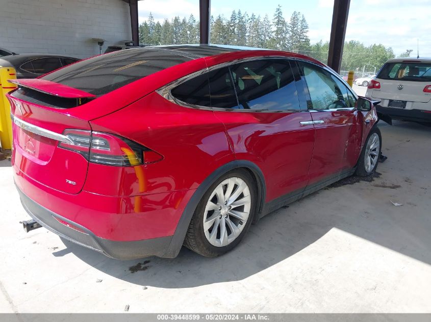 2018 Tesla Model X 100D/75D/P100D VIN: 5YJXCBE22JF127685 Lot: 39448599