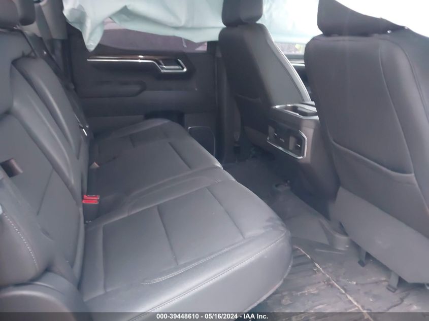 2022 GMC Sierra 1500 4Wd Short Box Elevation With 3Sb VIN: 3GTUUCED5NG543379 Lot: 39448610