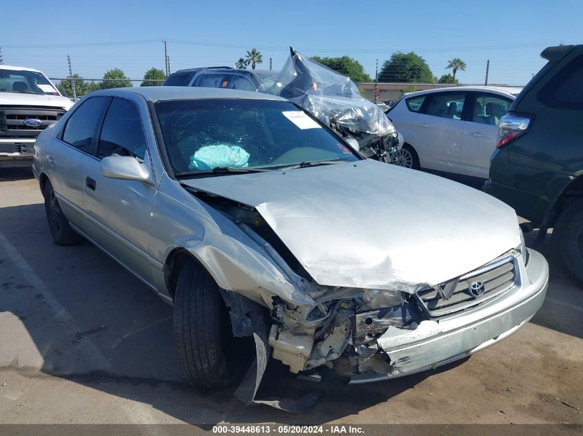 2000 Toyota Camry Le VIN: 4T1BG22KXYU661288 Lot: 39448613