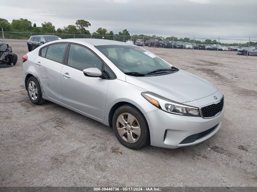 2017 Kia Forte Lx VIN: 3KPFK4A77HE090676 Lot: 39448736