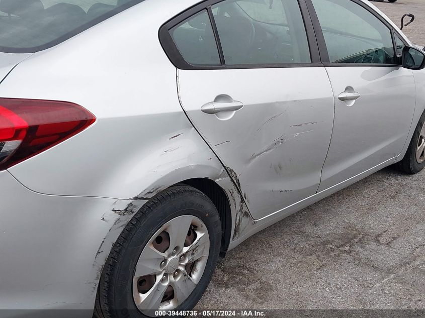 2017 Kia Forte Lx VIN: 3KPFK4A77HE090676 Lot: 39448736