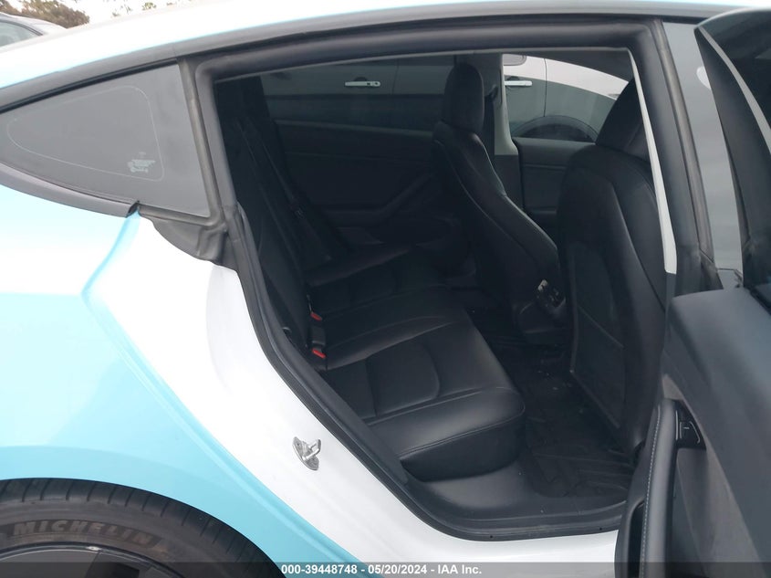 VIN 5YJ3E1EB3KF387968 2019 TESLA MODEL 3