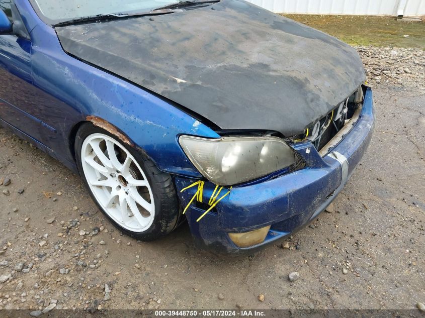 2001 Lexus Is 300 Base (A5) VIN: JTHBD182410019580 Lot: 39448750