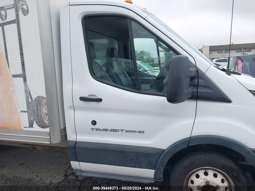 VIN 1FDBF8ZM6JKA71135 2018 FORD TRANSIT-350 CAB