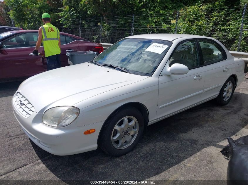 2000 Hyundai Sonata Gls V6 VIN: KMHWF35V4YA281980 Lot: 39449454