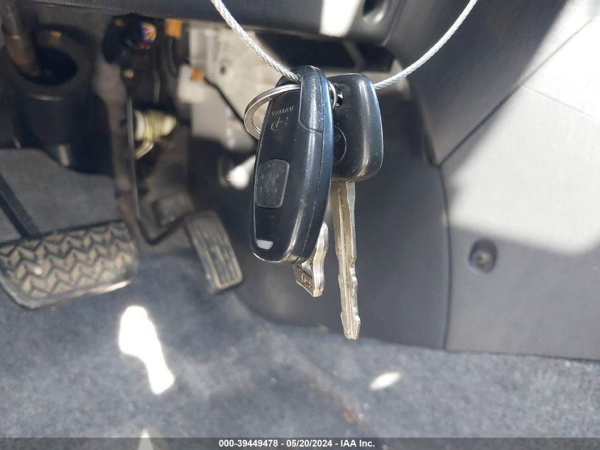 2004 Toyota Rav4 VIN: JTEHD20V540036136 Lot: 39449478