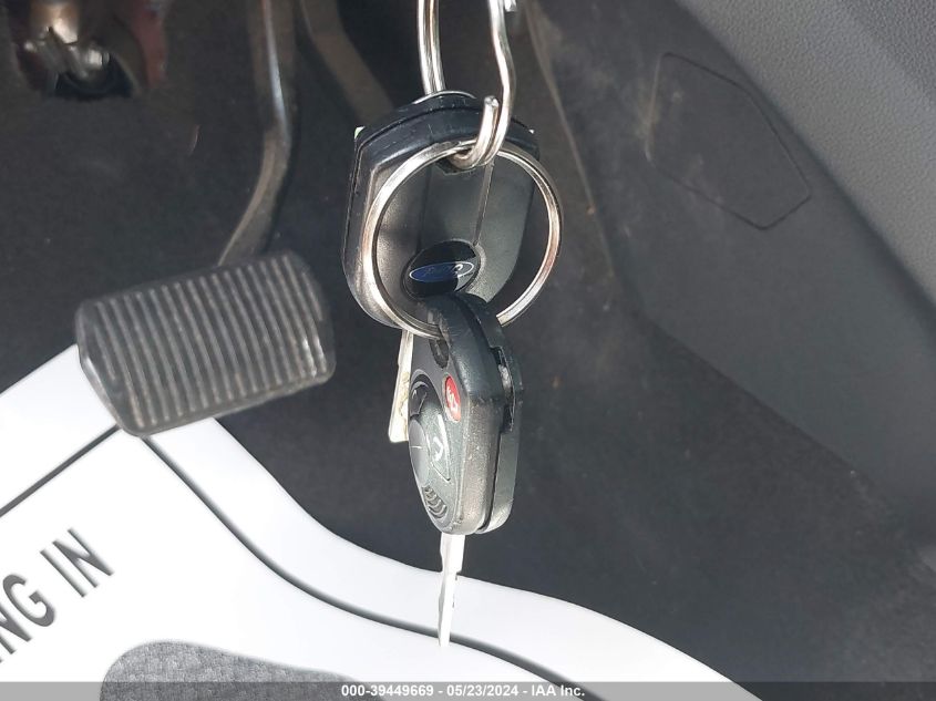 2018 Ford Escape Se VIN: 1FMCU0GD9JUD16853 Lot: 39449669