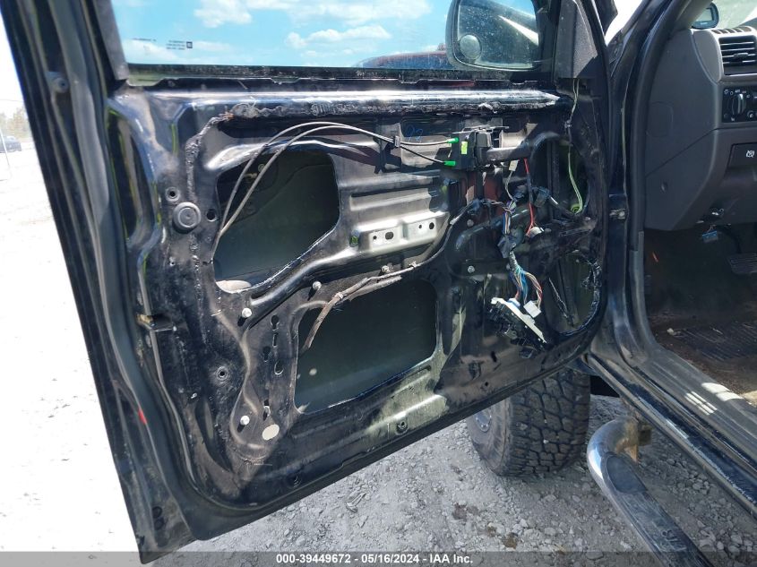 2004 Chevrolet Colorado Ls VIN: 1GCDT196848223643 Lot: 39449672