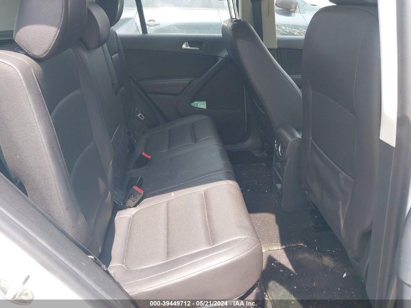 2017 Volkswagen Tiguan 2.0T/2.0T S VIN: WVGBV7AX1HK022423 Lot: 39449712