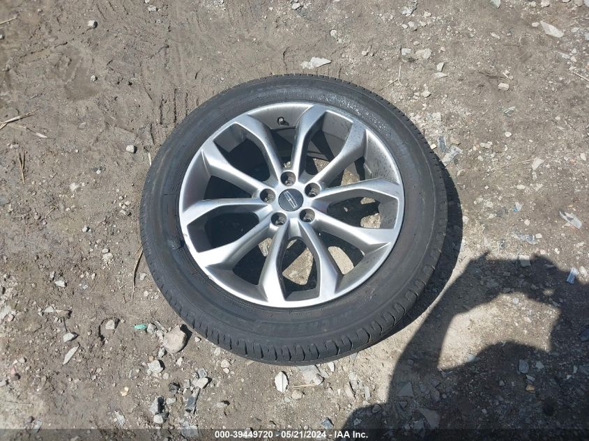 2017 LINCOLN MKC SELECT - 5LMCJ2C97HUL32871