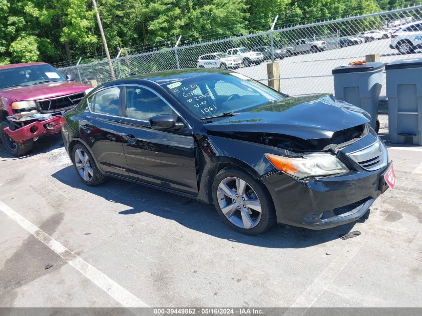 2013 Acura Ilx 2.0L VIN: 19VDE1F55DE011061 Lot: 39449862