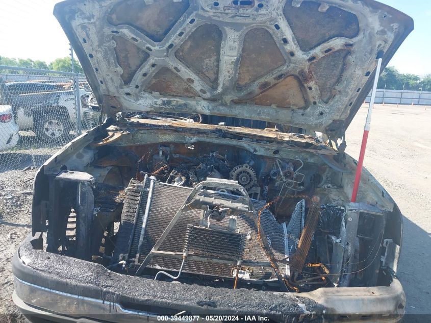 2004 Chevrolet Silverado 2500 Lt VIN: 1GCGK23U04F172504 Lot: 39449877