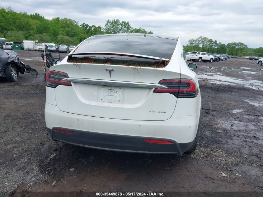 2020 Tesla Model X Long Range Dual Motor All-Wheel Drive/Long Range Plus Dual Motor All-Wheel Drive VIN: 5YJXCAE27LF237757 Lot: 39449878