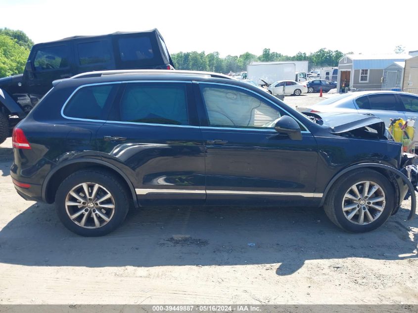 2014 Volkswagen Touareg 3.6L Sport VIN: WVGEF9BP0ED005309 Lot: 39449887