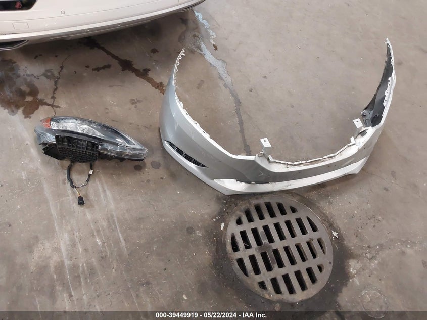 2016 Nissan Sentra Fe+ S/S/Sl/Sr/Sv VIN: 3N1AB7APXGL667046 Lot: 39449919