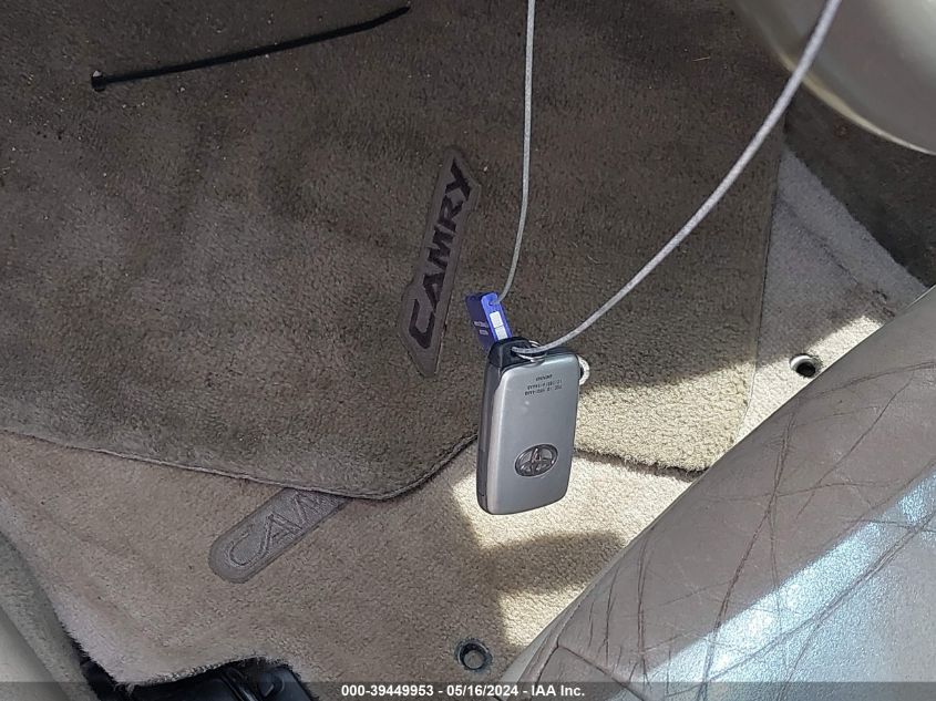 2010 Toyota Camry Hybrid VIN: 4T1BB3EK5AU126021 Lot: 39449953