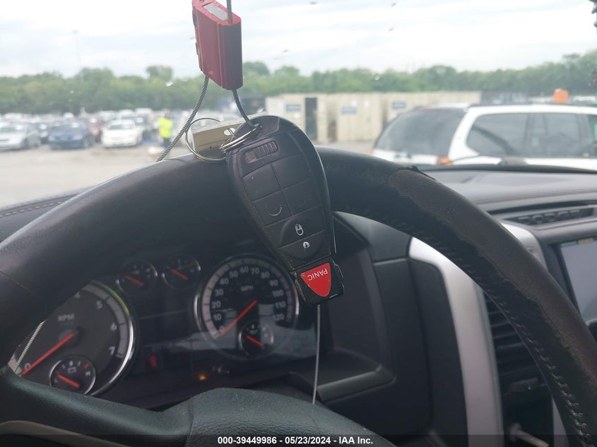 2009 Dodge Ram 1500 Slt/Sport/Trx VIN: 1D3HB13TX9S779344 Lot: 39449986