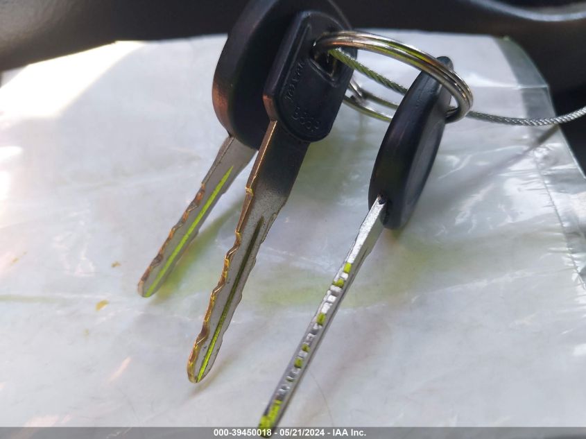 2005 Chevrolet Silverado 1500 Z71 VIN: 2GCEK13T851144743 Lot: 39450018