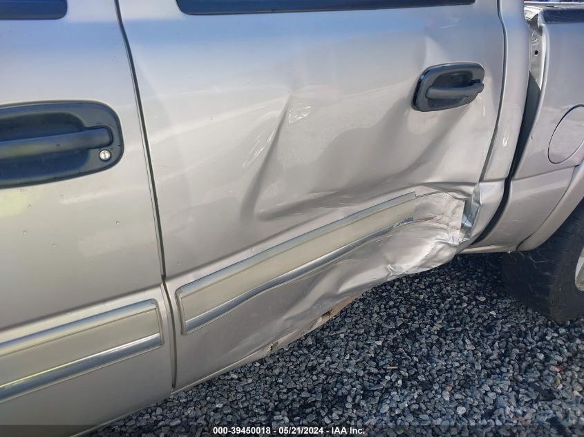 2005 Chevrolet Silverado 1500 Z71 VIN: 2GCEK13T851144743 Lot: 39450018