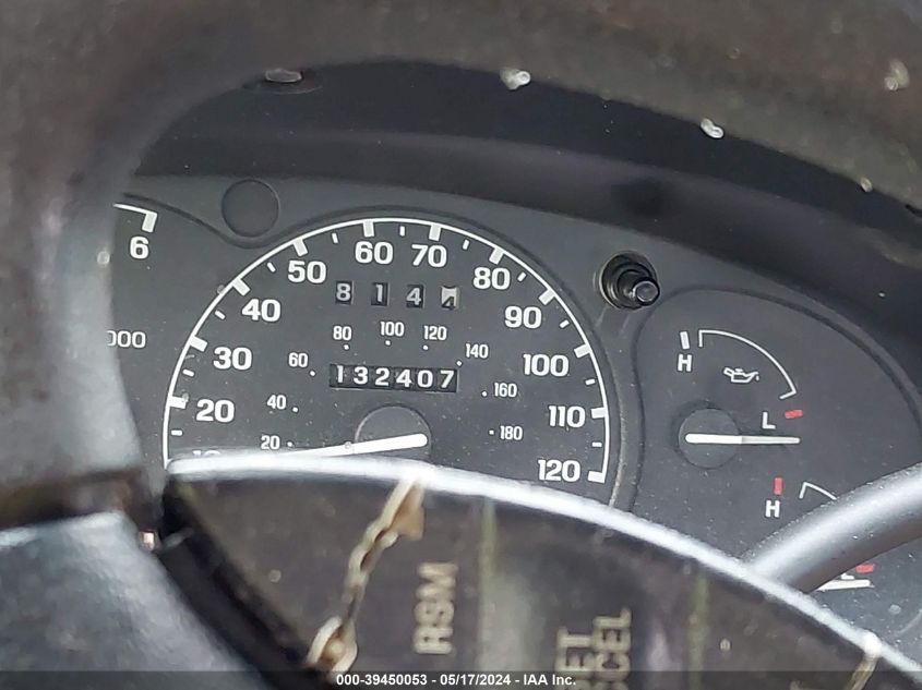 2000 Ford Explorer Xls VIN: 1FMZU72X3YUV1512 Lot: 39450053