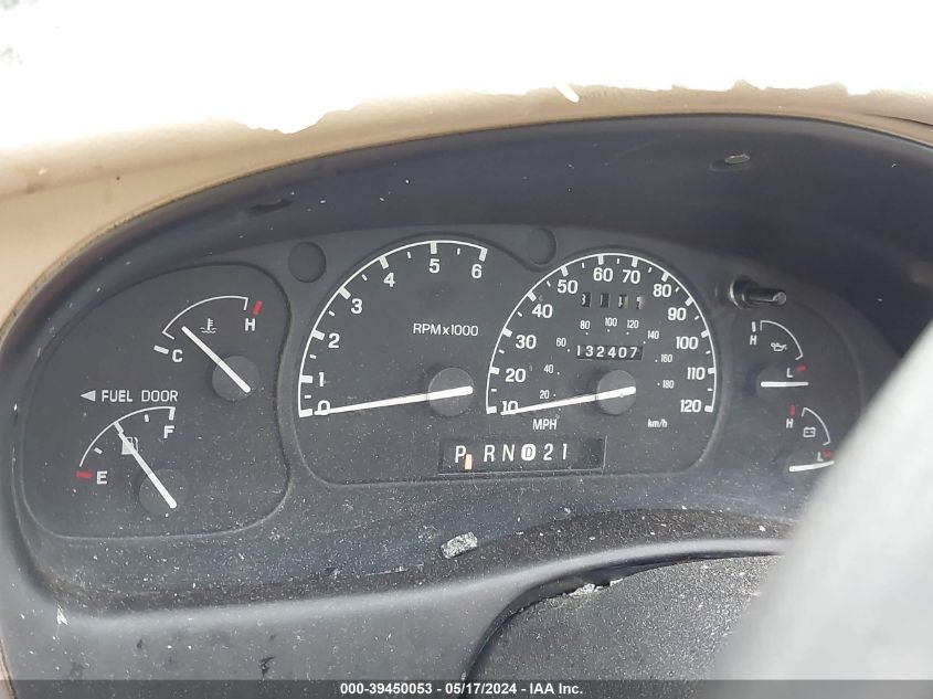 2000 Ford Explorer Xls VIN: 1FMZU72X3YUV1512 Lot: 39450053