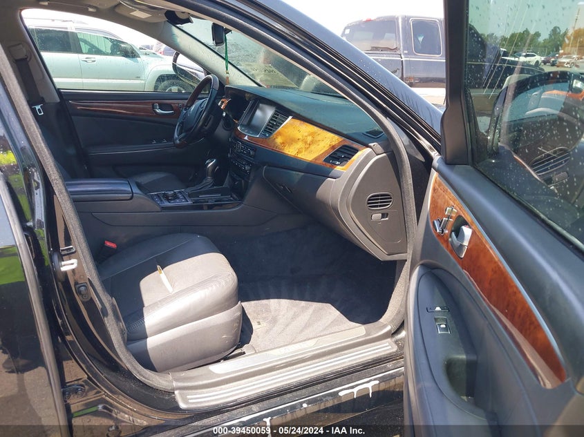 2015 Hyundai Equus Signature VIN: KMHGH4JH0FU098611 Lot: 39450059