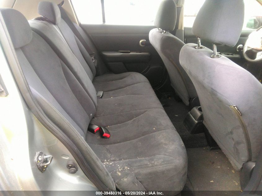 2009 Nissan Versa 1.8S VIN: 3N1BC13E79L394192 Lot: 39450316