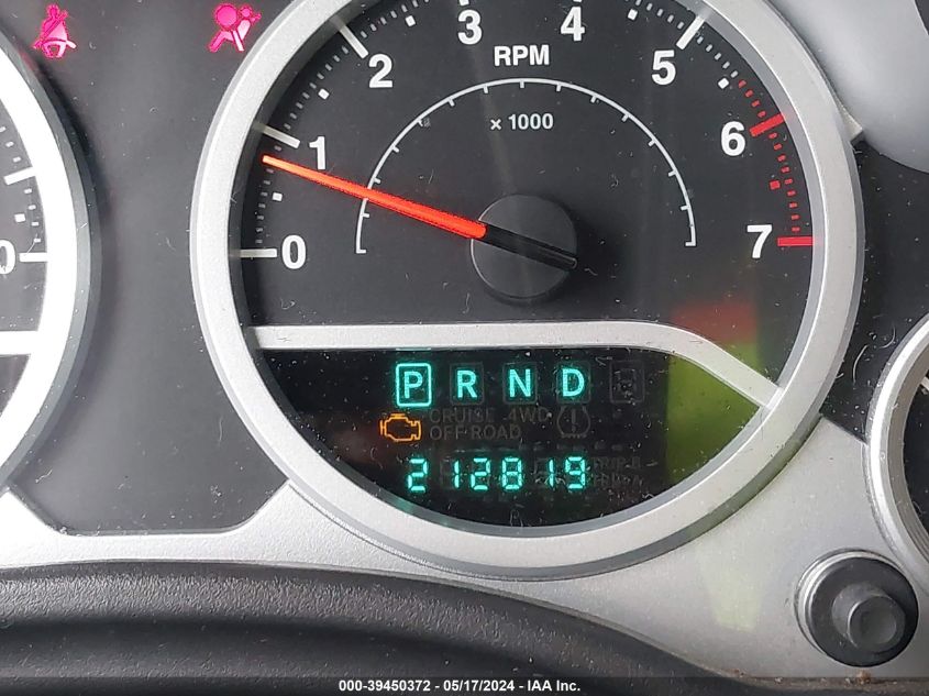 2007 Jeep Wrangler Unlimited Sahara VIN: 1J8GA59107L168159 Lot: 39450372