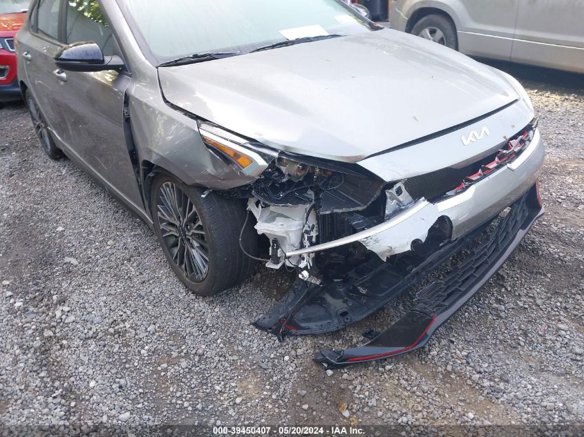 2023 Kia Forte Gt-Line VIN: 3KPF54AD7PE621872 Lot: 39450407