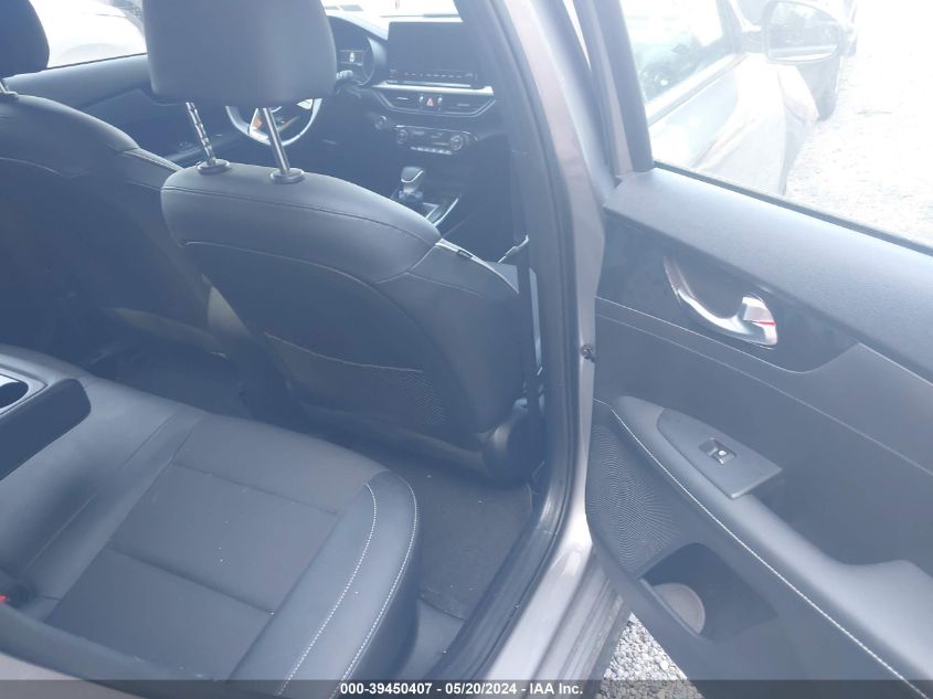 2023 Kia Forte Gt-Line VIN: 3KPF54AD7PE621872 Lot: 39450407