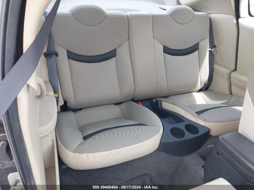 2004 Saturn Ion 2 VIN: 1G8AM12F74Z213118 Lot: 39450484