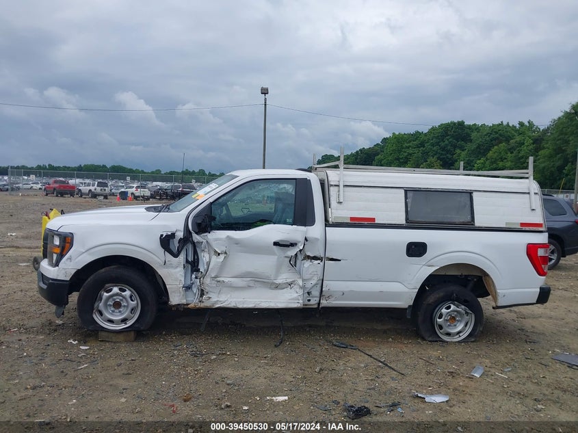 VIN 1FTMF1C54PKE58247 2023 FORD F-150 XL