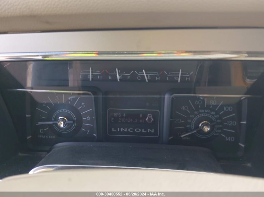 2008 Lincoln Navigator VIN: 5LMFU28528LJ13722 Lot: 39450552