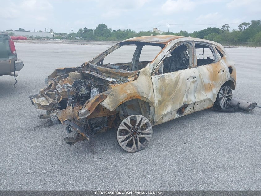 2022 FORD ESCAPE auction photo 2