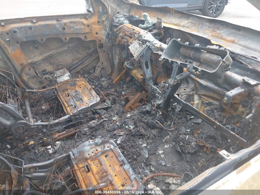2022 FORD ESCAPE auction photo 5