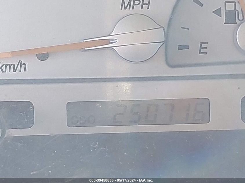 2004 Toyota Camry Se V6 VIN: 4T1BA32K24U500712 Lot: 39450636