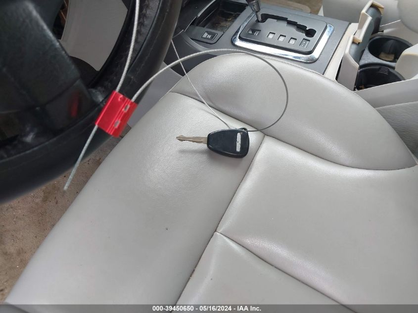 2008 Chrysler Pacifica Lx VIN: 2A8GM48L78R608617 Lot: 39450650