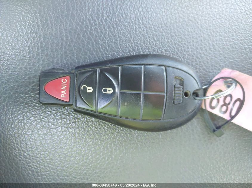 2019 Ram 1500 Classic Tradesman Regular Cab 4X4 8' Box VIN: 3C6JR7DT9KG585822 Lot: 39450749