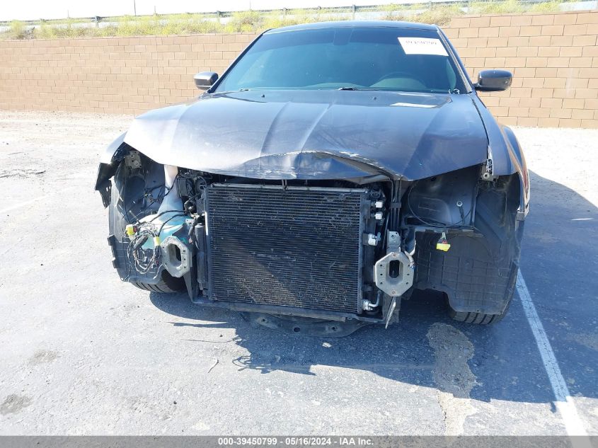 2018 Chrysler 300 300S Awd VIN: 2C3CCAGG1JH226496 Lot: 39450799