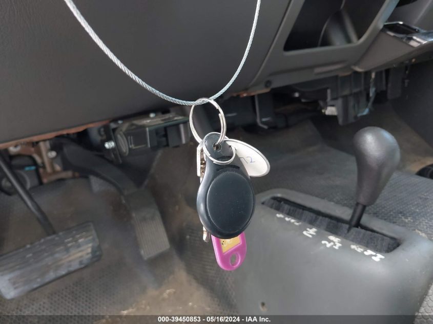 2006 Chevrolet Silverado 1500 Work Truck VIN: 1GCEK14VX6Z128732 Lot: 39450853