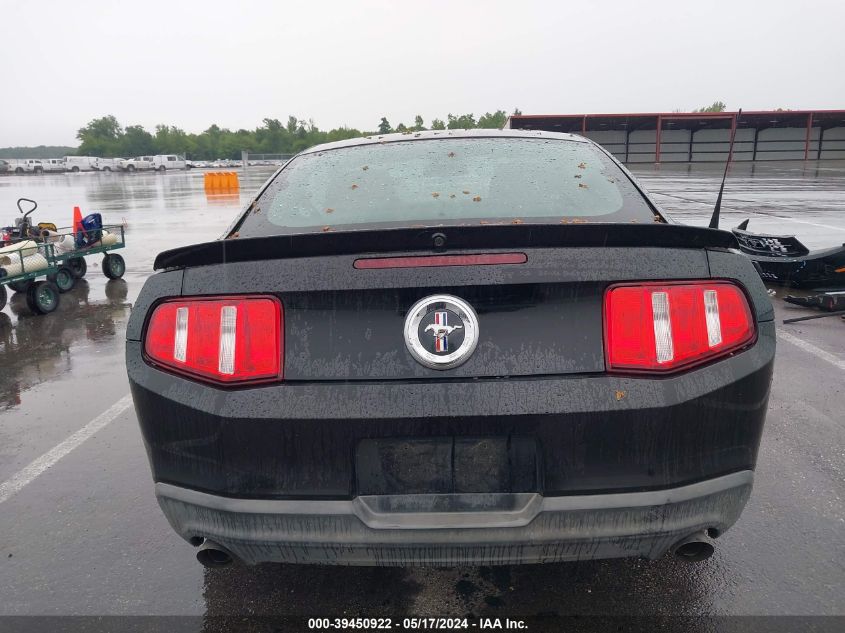 2011 Ford Mustang V6 Premium VIN: 1ZVBP8AM1B5162548 Lot: 39450922