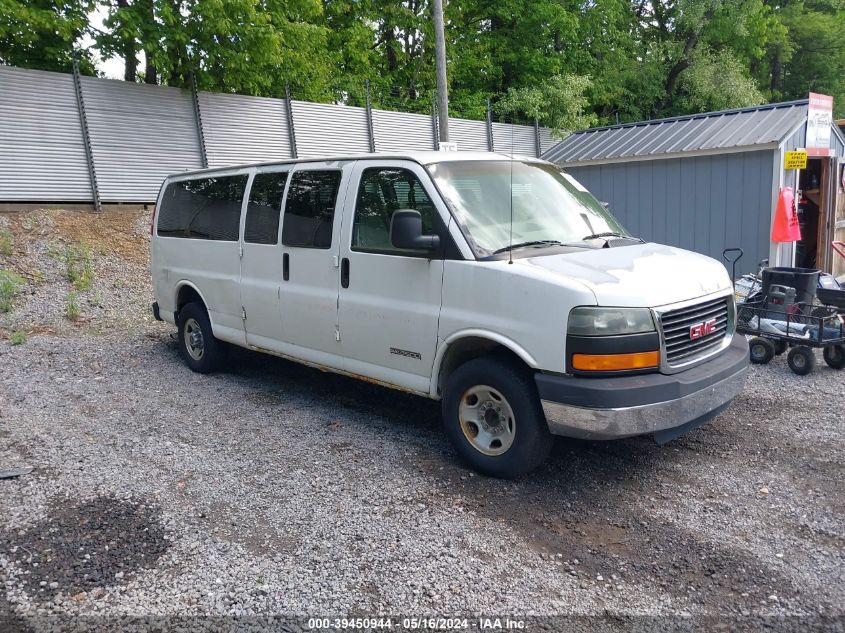 2003 GMC Savana Standard VIN: 1GJHG39U831105964 Lot: 39450944