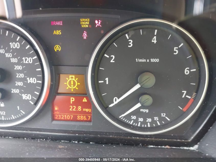 2006 BMW 325I VIN: WBAVB13576KR63923 Lot: 39450948